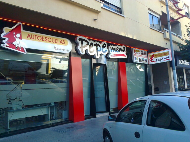 Autoescuela Academia PepeMena
