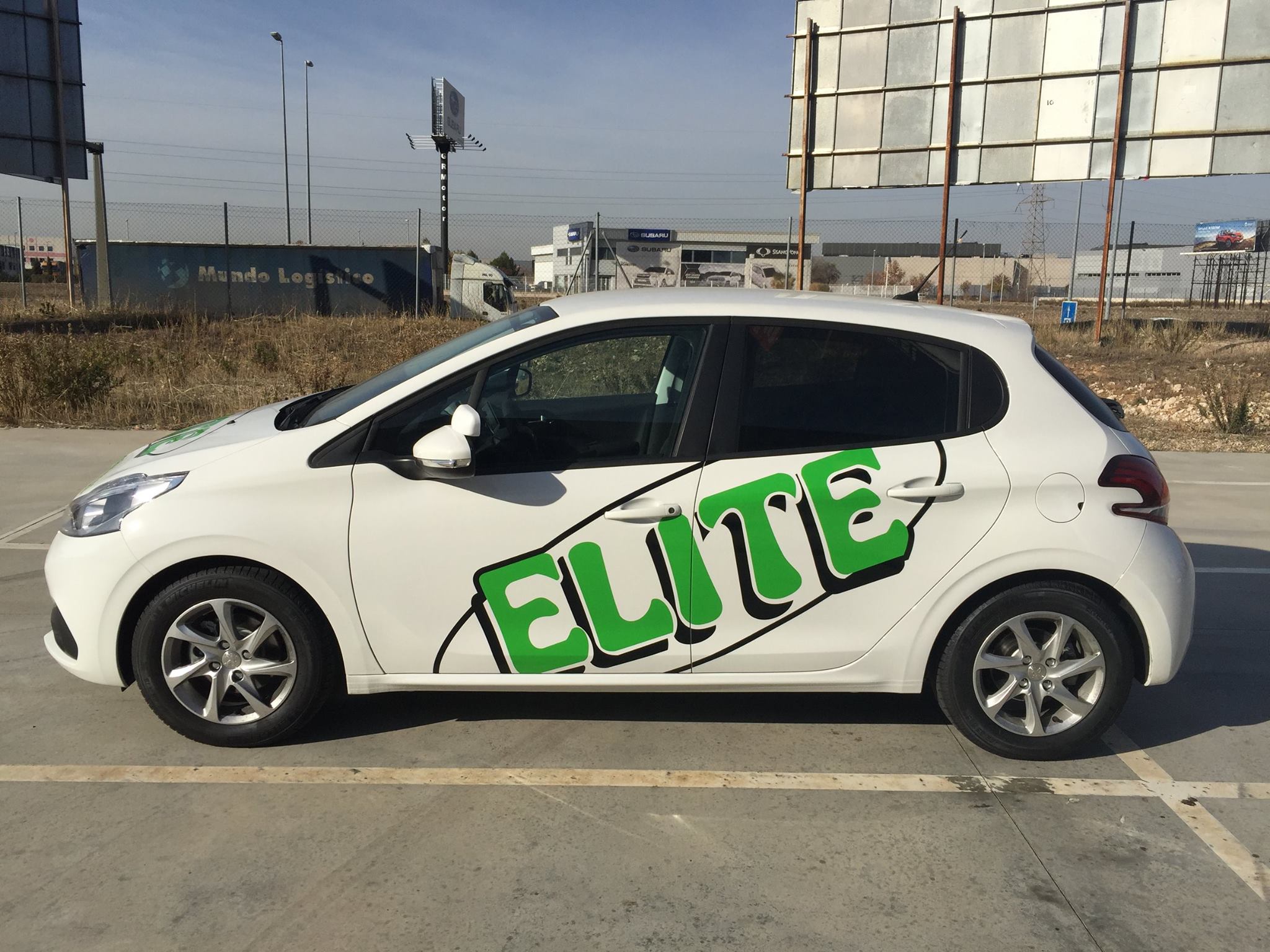 AUTOESCUELA &Eacute;LITE