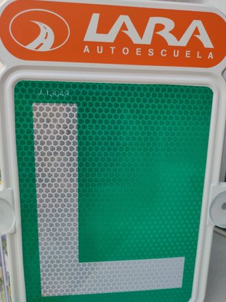 Autoescuela Lara Sainz de Baranda Autoescuela Lara Sainz de Baranda