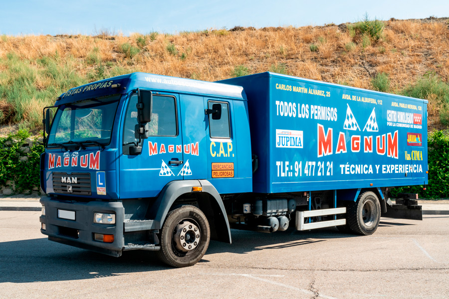 Autoescuela Magnum