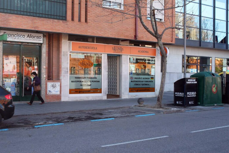 Autoescuela Salinas