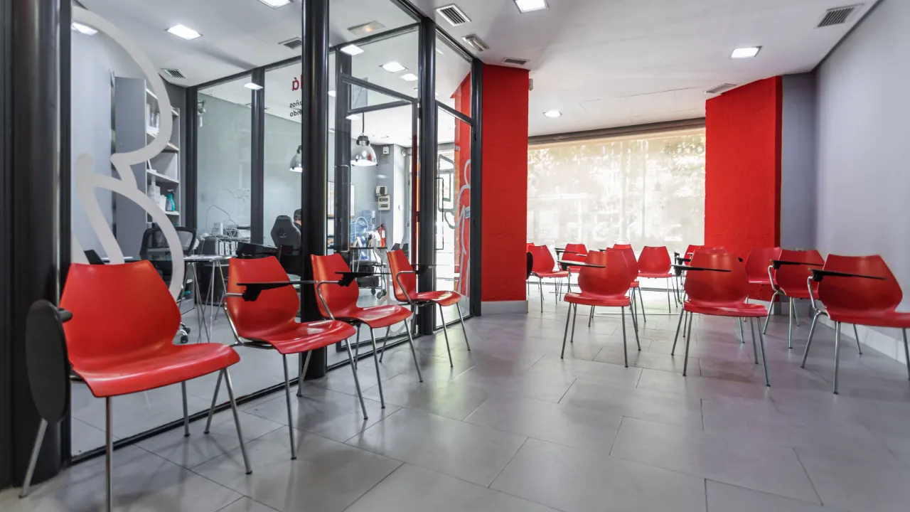 Autoescuelas Jord&aacute; Valencia Blasco Ib&aacute;&ntilde;ez