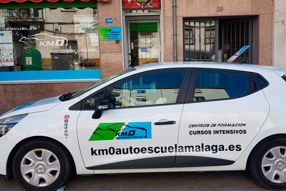 Motoescuela-Autoescuela Km0
