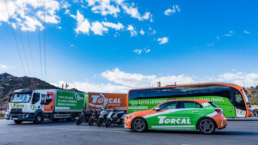 Torcal Formaci&oacute;n - Camino de Suarez | Autoescuela