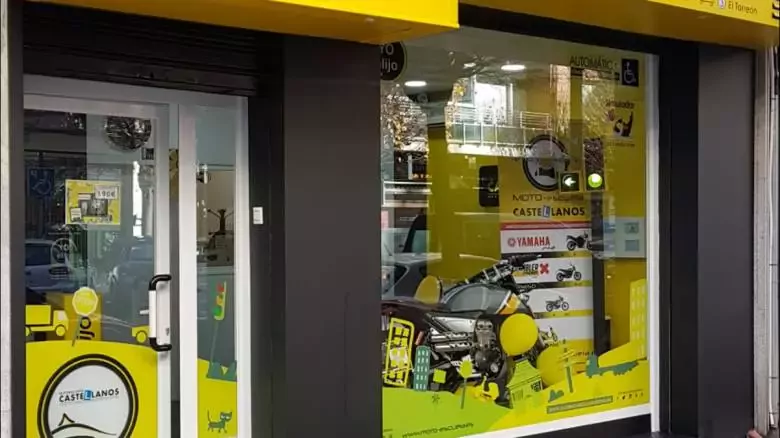 YOelijo | autoescuela CASTELLANOS (S3 El Torreón) YOelijo | autoescuela CASTELLANOS (S3 El Torreón)