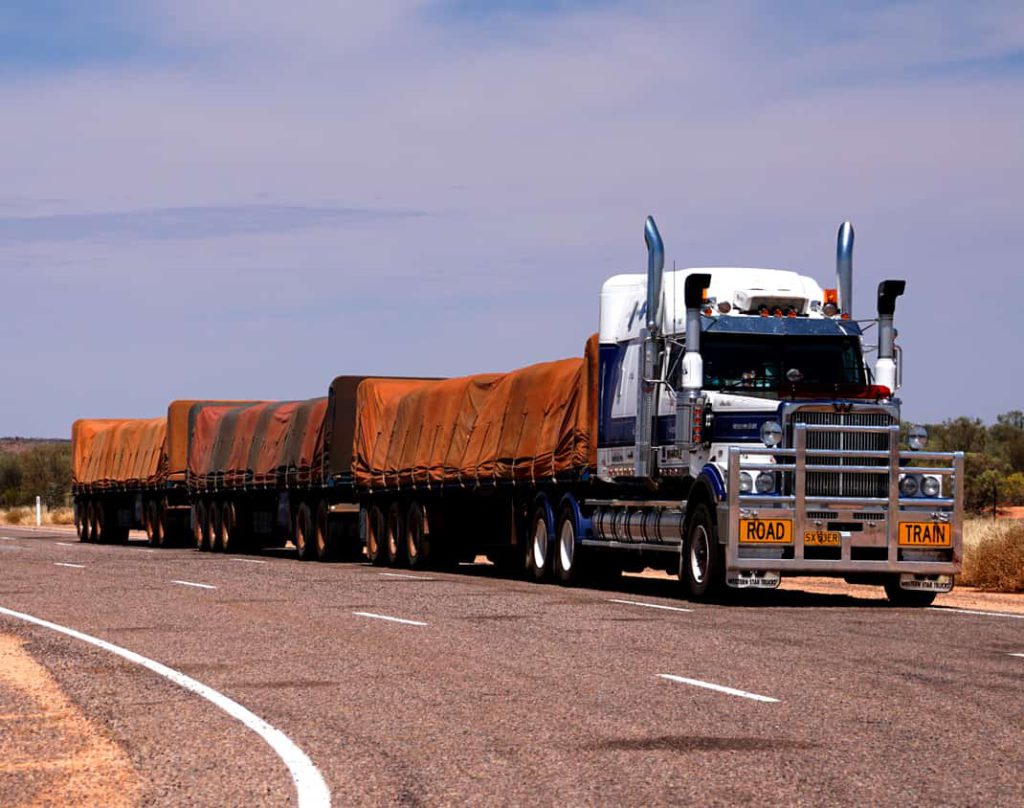 Conociendo los Gigantes de la Carretera: Los Diferentes Tipos de Camiones y Sus Funciones Espec&iacute;ficas
