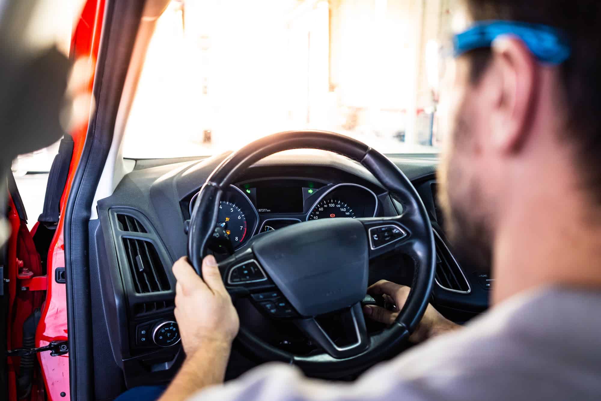 La Gu&iacute;a Definitiva para Pasar la ITV de tu Cami&oacute;n sin Problemas